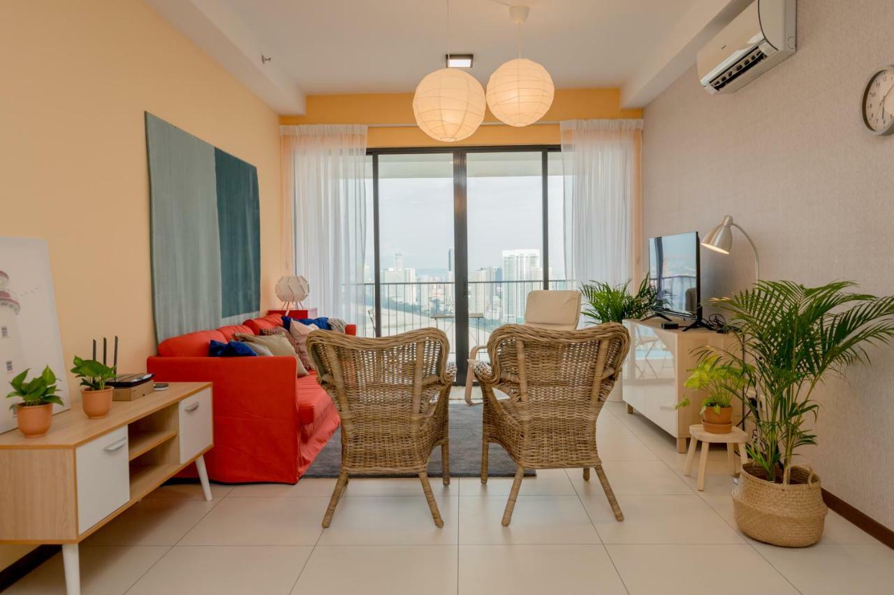 The Landmark Condo, By Sanguine George Town Exteriör bild