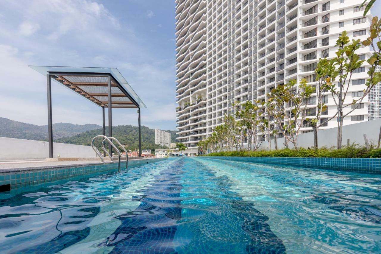The Landmark Condo, By Sanguine George Town Exteriör bild
